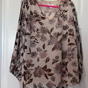 Plus Size 3X blouse by designer Kim Gravel